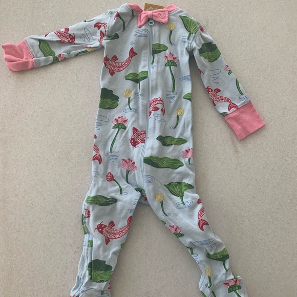 The Beaufort Bonnet Company Other - Beaufort Bonnet Company Night Night Pajamas in Cute & Koi 0-3Month EUC